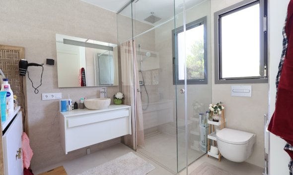 Resale - Villa - Las Colinas - Las Colinas Golf