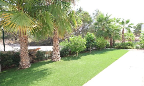 Resale - Villa - Las Colinas - Las Colinas Golf