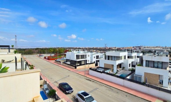 Resale - Villa - Orihuela Costa - Villamartín