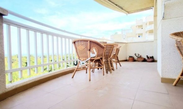 Resale - Apartment - Orihuela Costa - Dehesa De Campoamor