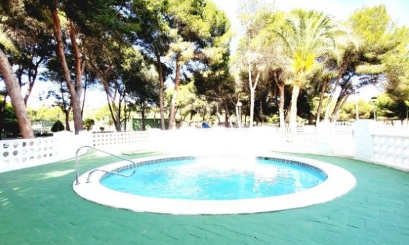 Resale - Apartment - Orihuela Costa - Dehesa De Campoamor