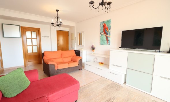 Resale - Apartment - Orihuela Costa - Campoamor