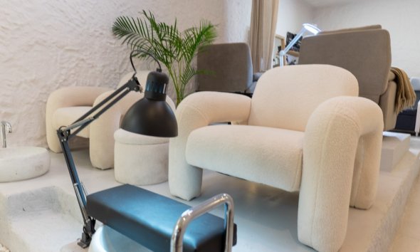 Resale - Commercial premises / Commercial unit / Retail space - Alicante - Center