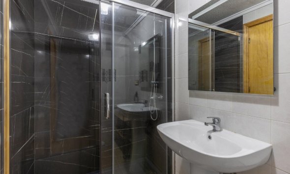 Rynek Wtórny - Apartament - Torrevieja - La Mata