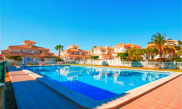 Resale - Apartment - Orihuela Costa - Playa Flamenca