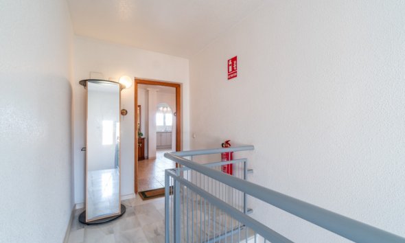 Resale - Apartment - Orihuela Costa - Playa Flamenca