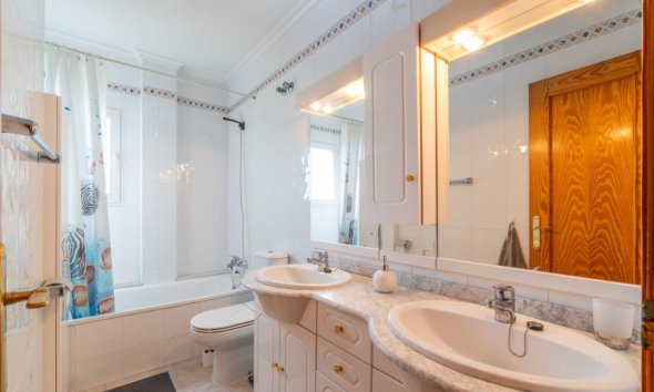 Resale - Apartment - Orihuela Costa - Playa Flamenca