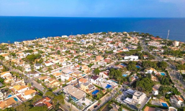 Resale - Villa - Orihuela Costa - Cabo Roig