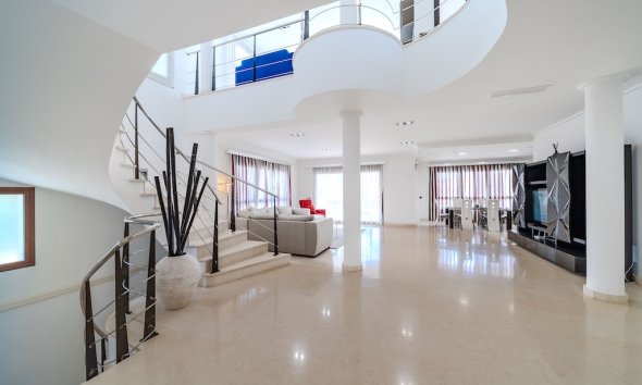 Resale - Villa - Orihuela Costa - Cabo Roig