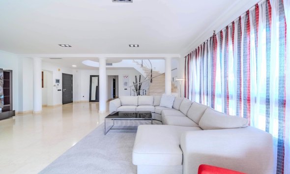 Resale - Villa - Orihuela Costa - Cabo Roig