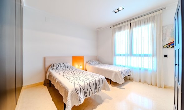 Resale - Villa - Orihuela Costa - Cabo Roig