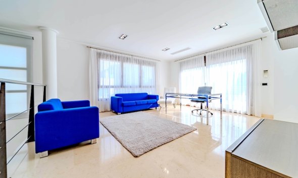 Resale - Villa - Orihuela Costa - Cabo Roig