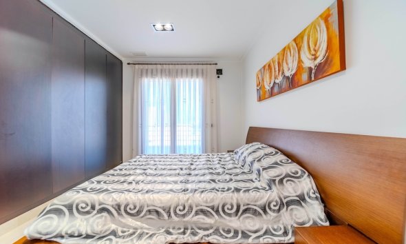 Resale - Villa - Orihuela Costa - Cabo Roig