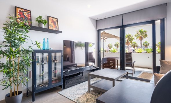 Resale - Apartment - Orihuela Costa - Playa Flamenca
