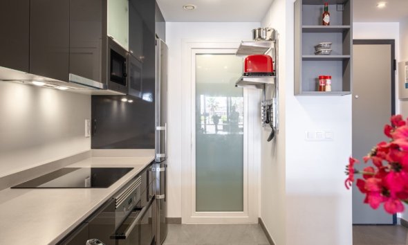 Resale - Apartment - Orihuela Costa - Playa Flamenca