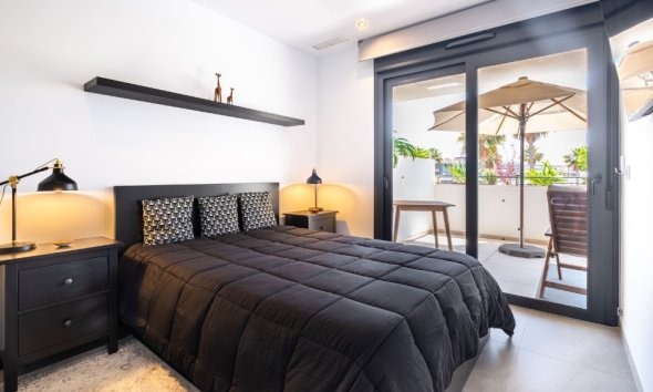 Resale - Apartment - Orihuela Costa - Playa Flamenca