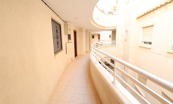 Resale - Apartment - Torrevieja