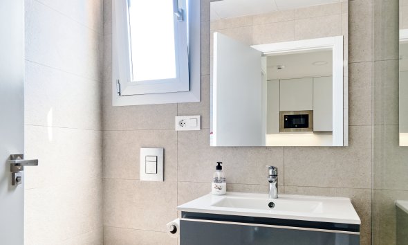 Reventa - Apartamento - Orihuela Costa - Villamartín