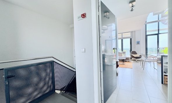 Resale - Duplex / Two-storey apartment - Orihuela Costa - Las Ramblas