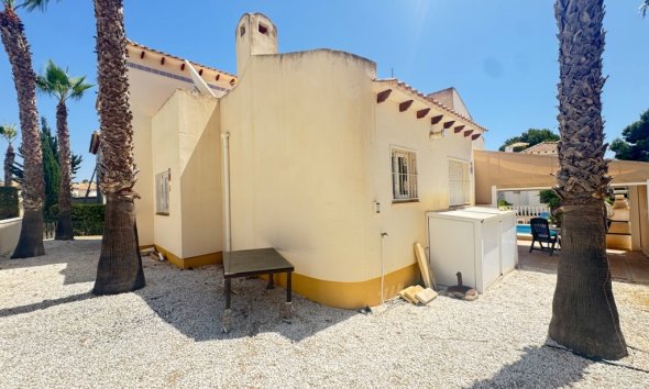 Resale - Villa - Orihuela Costa - Las Ramblas