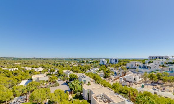 Resale - Apartment - Las Colinas - Las Colinas Golf