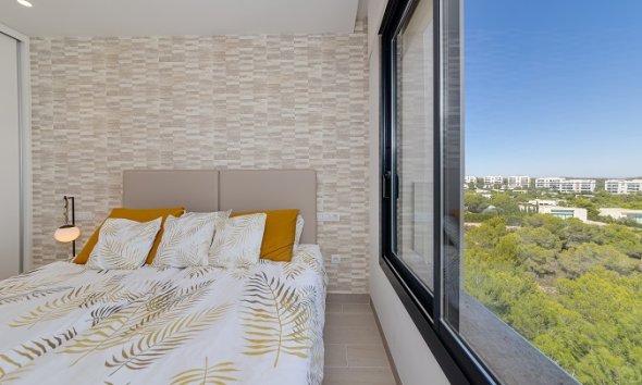 Resale - Apartment - Las Colinas - Las Colinas Golf