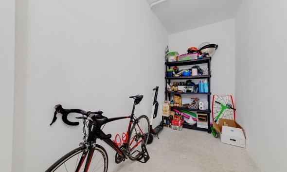 Resale - Apartment - Las Colinas - Las Colinas Golf