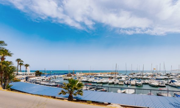 Resale - Apartment - Las Colinas - Las Colinas Golf