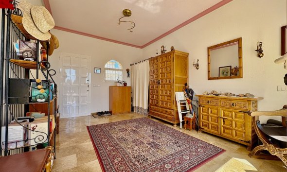 Resale - Villa - Orihuela Costa - Villamartin