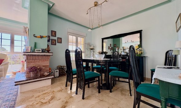 Resale - Villa - Orihuela Costa - Villamartin