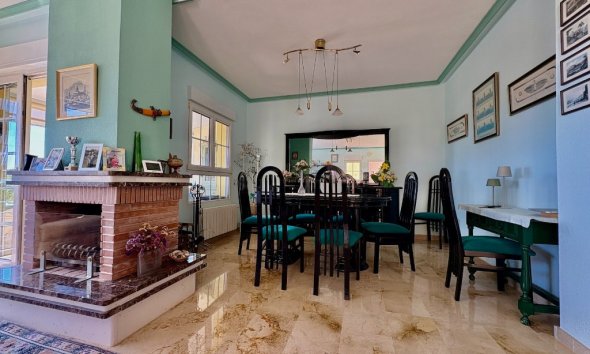 Resale - Villa - Orihuela Costa - Villamartin