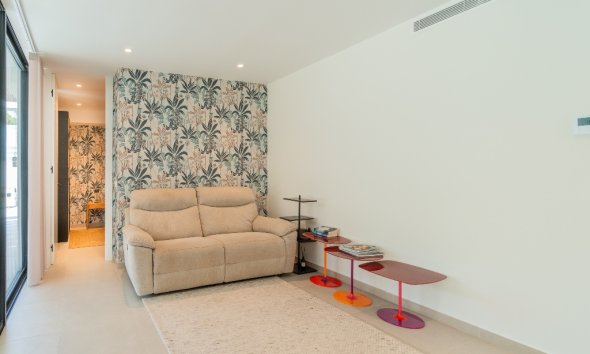 Resale - Villa - Torrevieja - Los Balcones