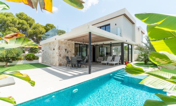 Resale - Villa - Torrevieja - Los Balcones