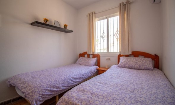 Resale - Terraced house / Townhouse - Orihuela Costa - Cabo Roig