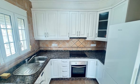 Reventa - Villa - San Miguel de Salinas - San Miguel De Salinas