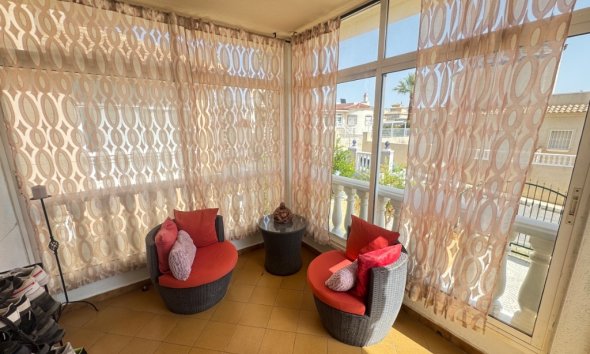 Resale - Villa - Orihuela Costa - Villamartín