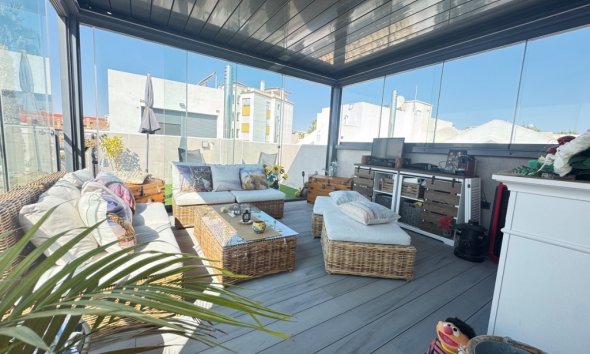 Resale - Terraced house / Townhouse - Orihuela Costa - Villamartín