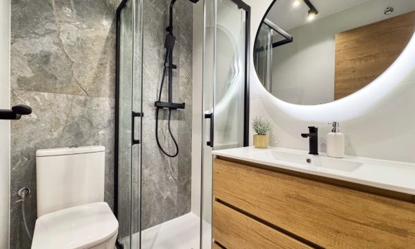 Resale - Apartment - Torrevieja