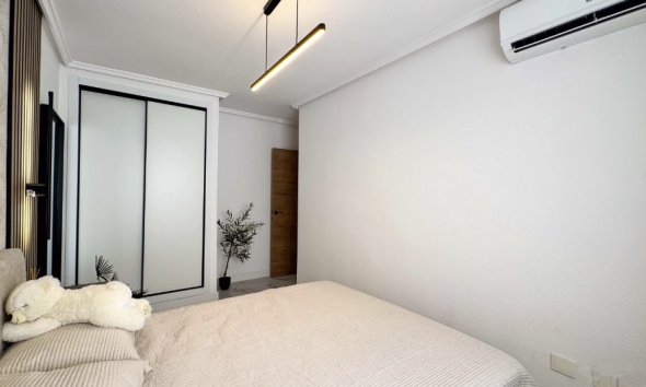 Resale - Apartment - Torrevieja