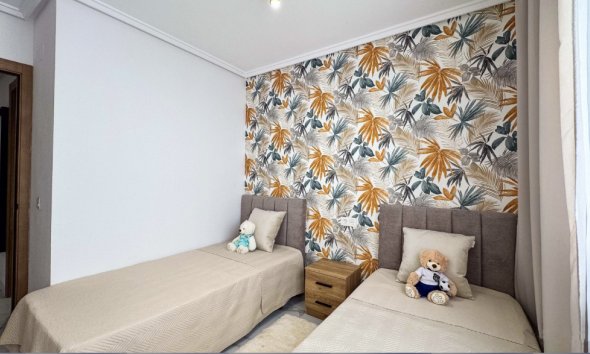 Resale - Apartment - Torrevieja