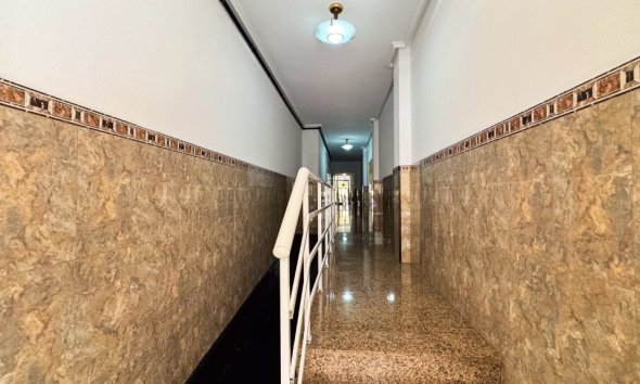 Resale - Apartment - Torrevieja