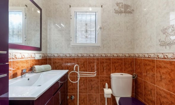 Resale - Villa - Orihuela Costa - Playa Flamenca