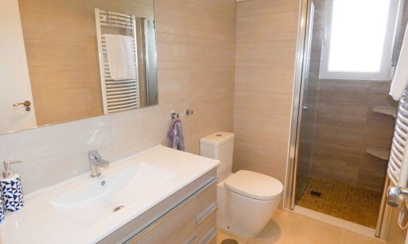 Resale - Apartment - Orihuela Costa - Los Dolses