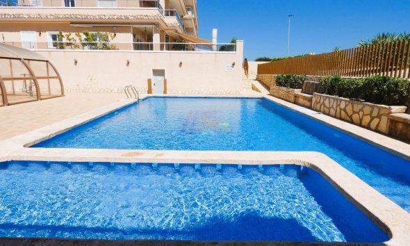 Resale - Apartment - Orihuela Costa - Los Dolses