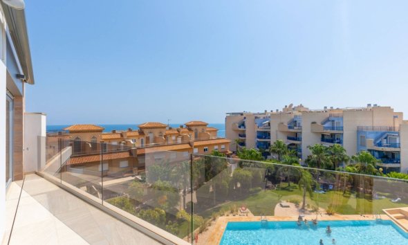 Resale - Apartment - Orihuela Costa - Cabo Roig