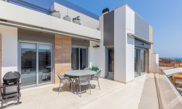 Resale - Apartment - Orihuela Costa - Cabo Roig