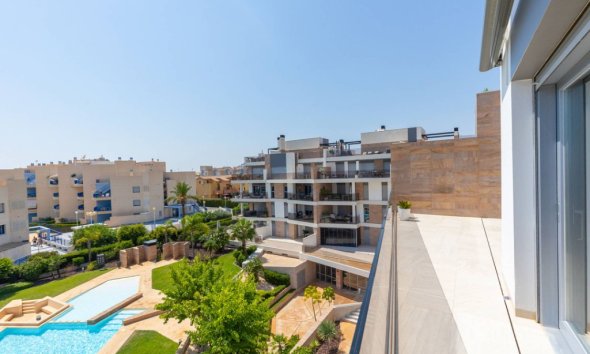 Resale - Apartment - Orihuela Costa - Cabo Roig