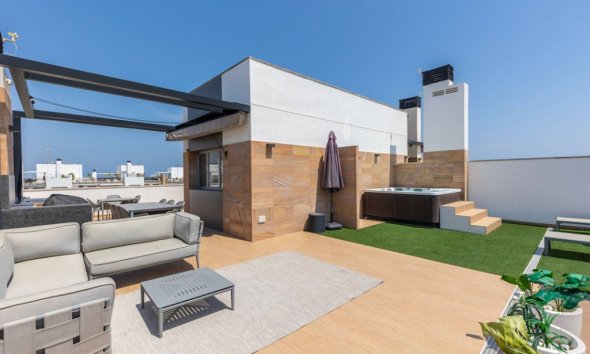 Resale - Apartment - Orihuela Costa - Cabo Roig