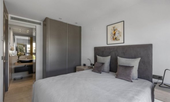 Resale - Apartment - Orihuela Costa - Cabo Roig