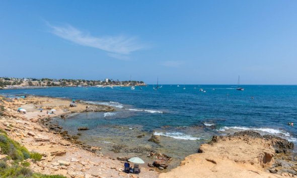 Resale - Apartment - Orihuela Costa - Cabo Roig